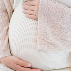 我们的💁‍♂️产品线拥有🇻🇮🧣多个变现杠杆，🎷涵盖基础设施、🕤平台和高利润率😯😭